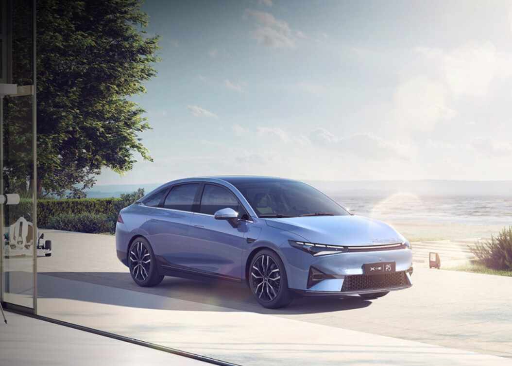 小鵬P5